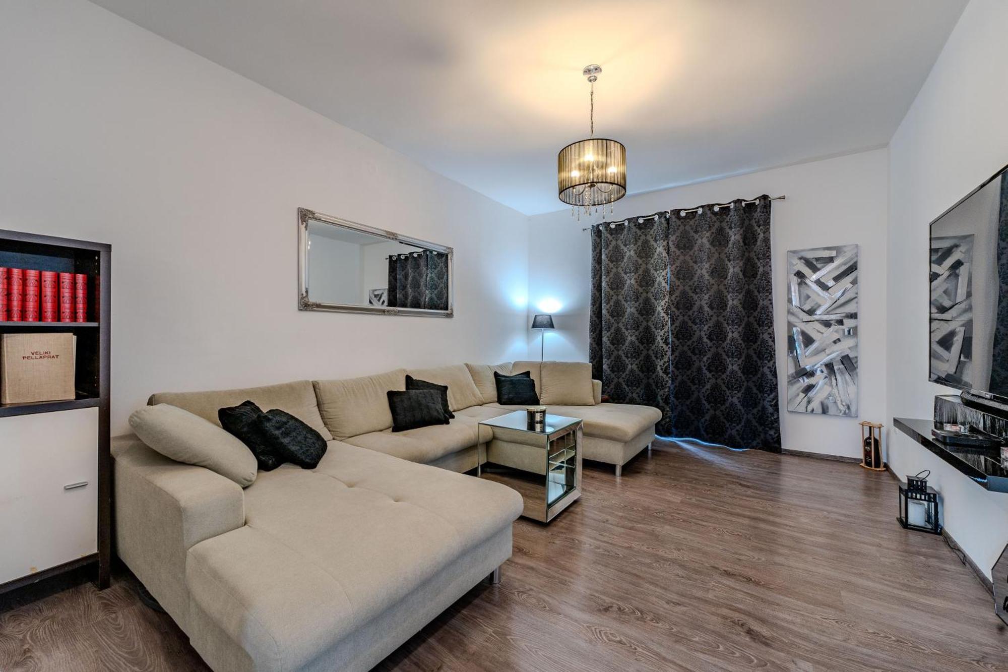 Zadar Center Apartment Verdi,Big & Cosy מראה חיצוני תמונה